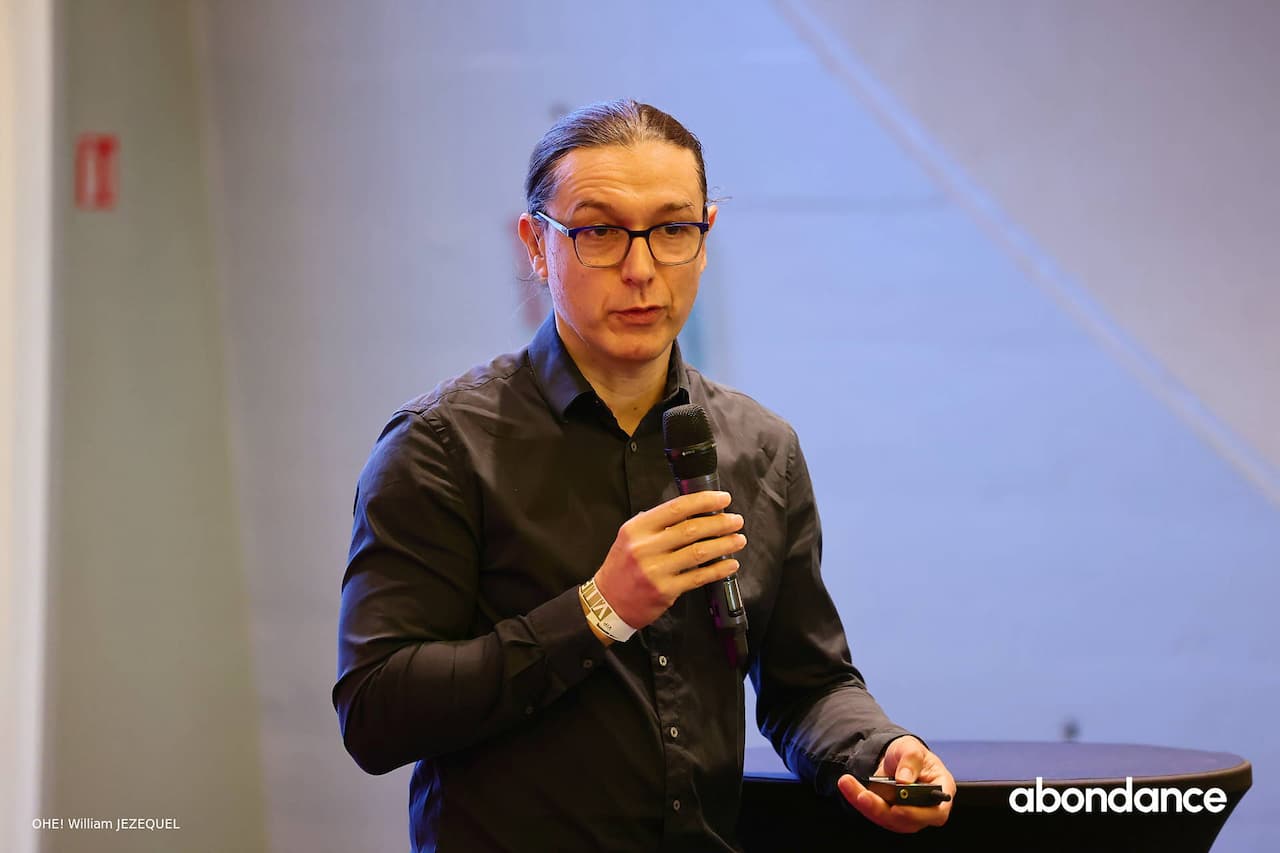 SEO Summit 2025_Salon Louvre_Vincent_Terrasi SEO Summit 2025_Salon Louvre_Vincent_Terrasi