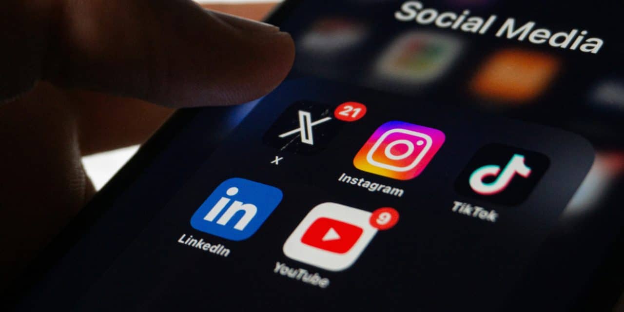 Google Search Console ouvre enfin les données de vos posts Instagram, TikTok, X et YouTube